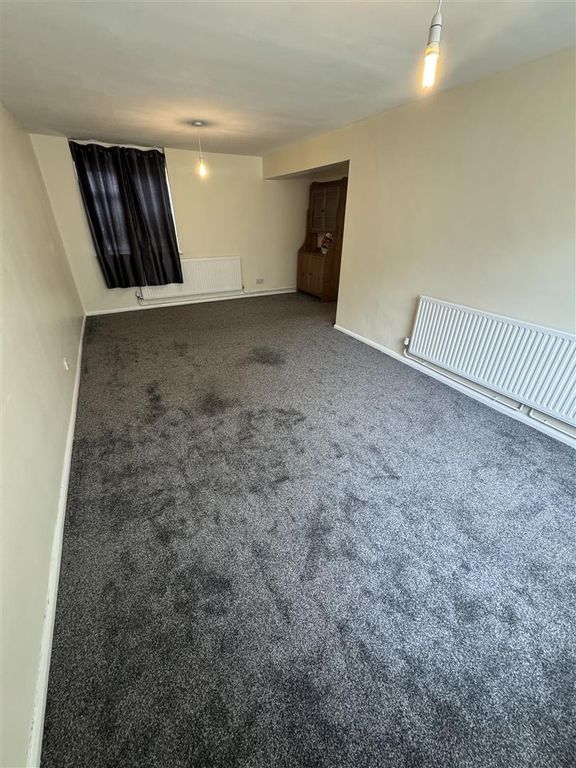 Property photo 3 of 8 Img_3186.Jpg