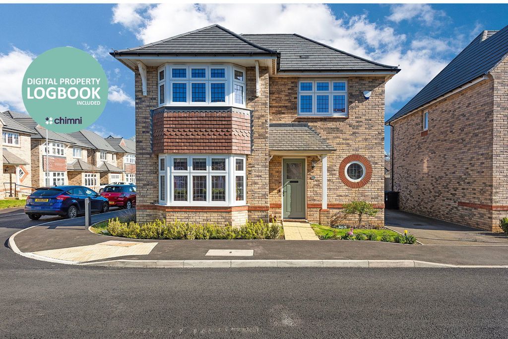 Property photo 1 of 27