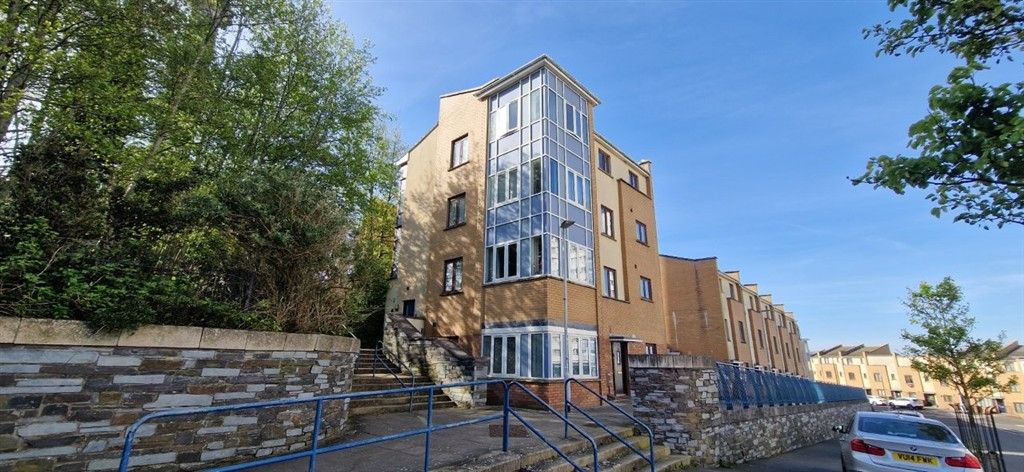 Property photo 1 of 13