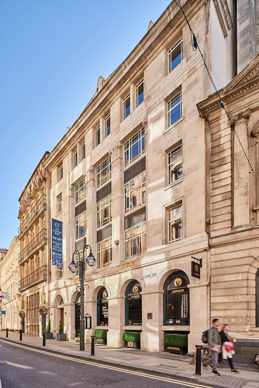 Property photo 1 of 17 External  Ameneties_Dsc_6461_230309_Bar_126 Colmore Row_Hi Res.Jpg