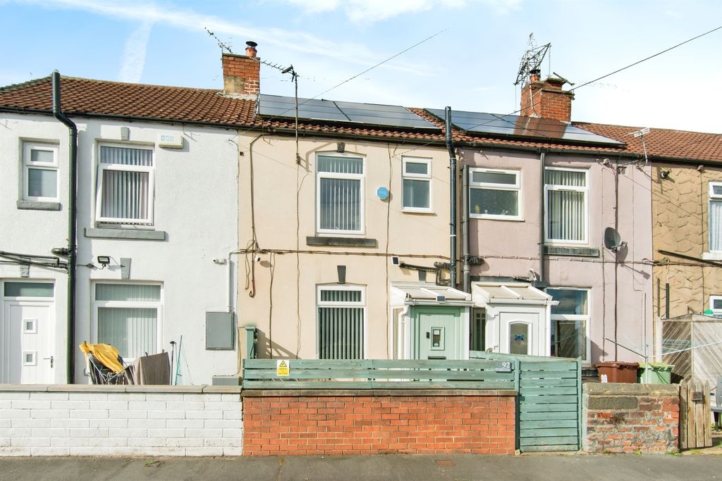 Property photo 1 of 11