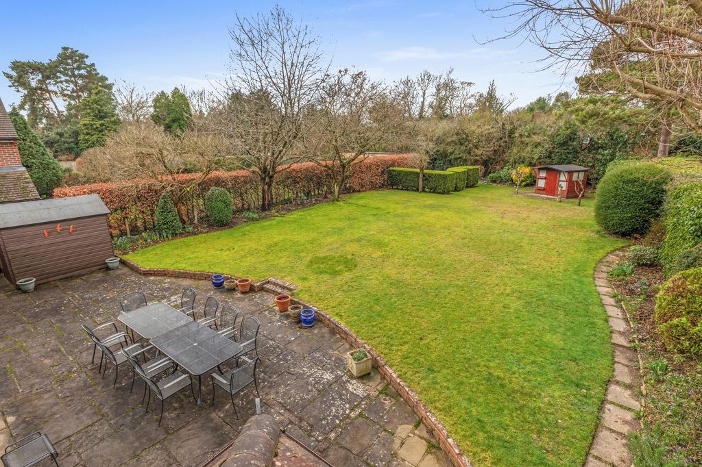 Property photo 3 of 20