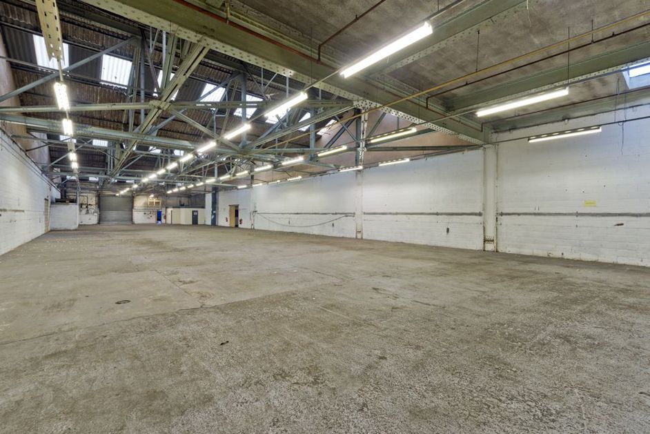 Property photo 1 of 5