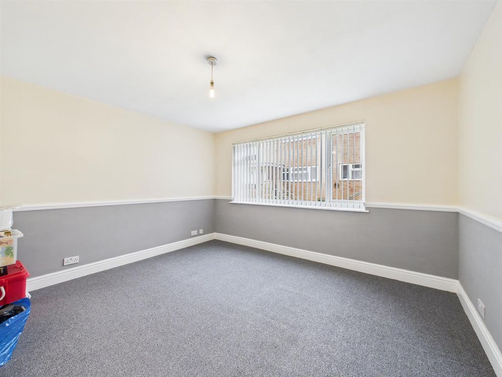 Additional image 5 of 2 bed flat for saleSouth Coast Road, Telscombe Cliffs, Peacehaven BN10