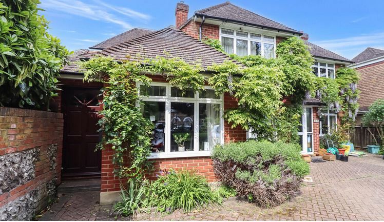 Property photo 1 of 5 Photo 01