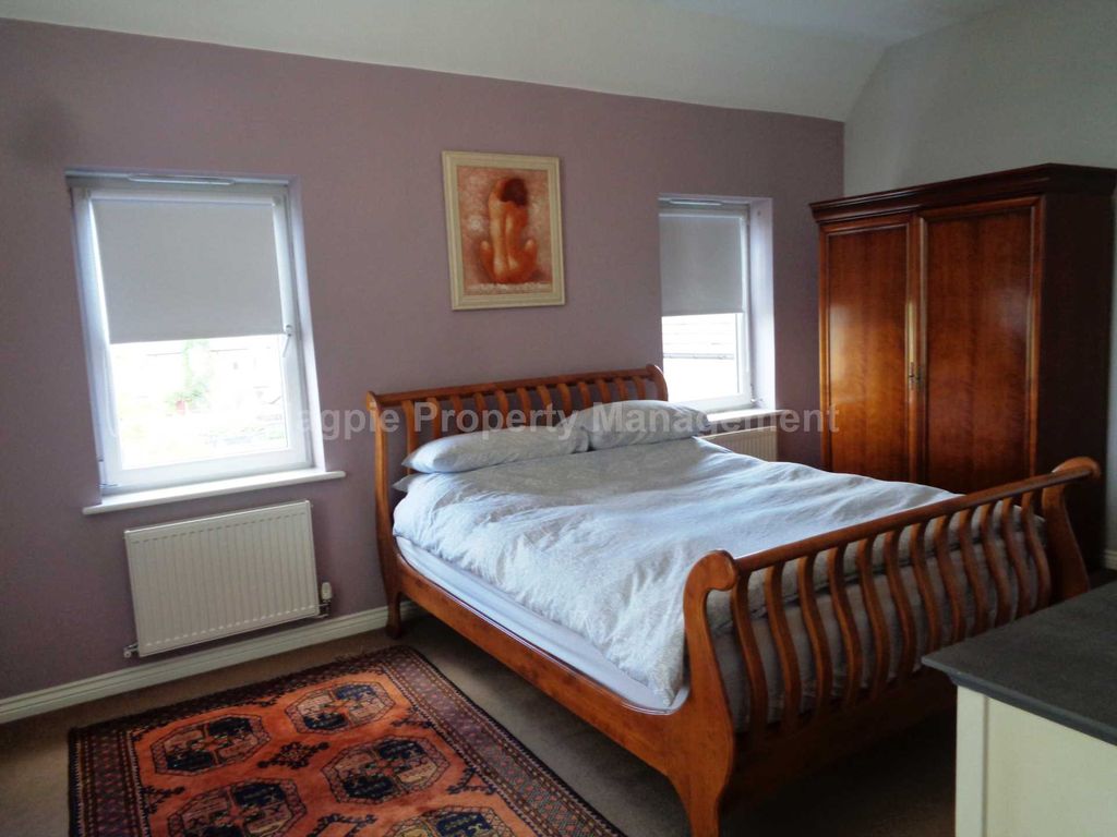 Property photo 2 of 29