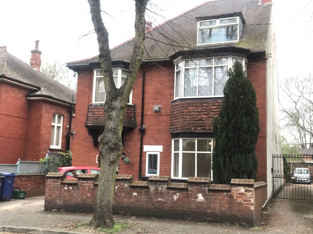 Property photo 1 of 9 Front