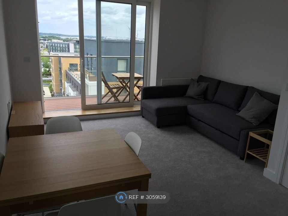 Property photo 3 of 11
