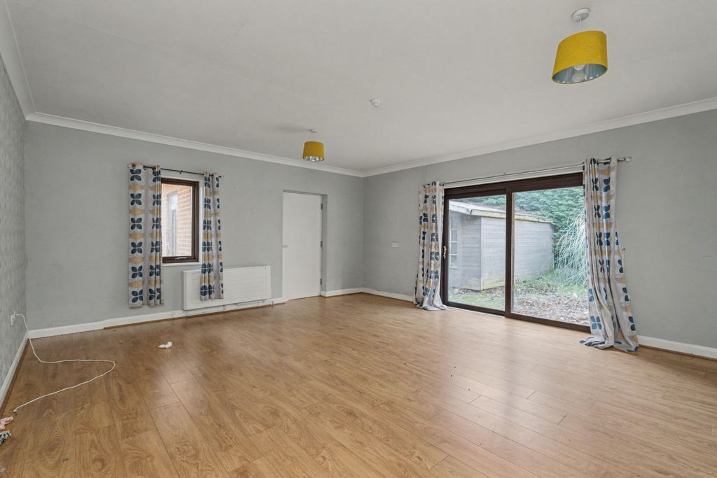 Property photo 3 of 18 20251201090850_Dsc03029_Rgvlg.Jpg