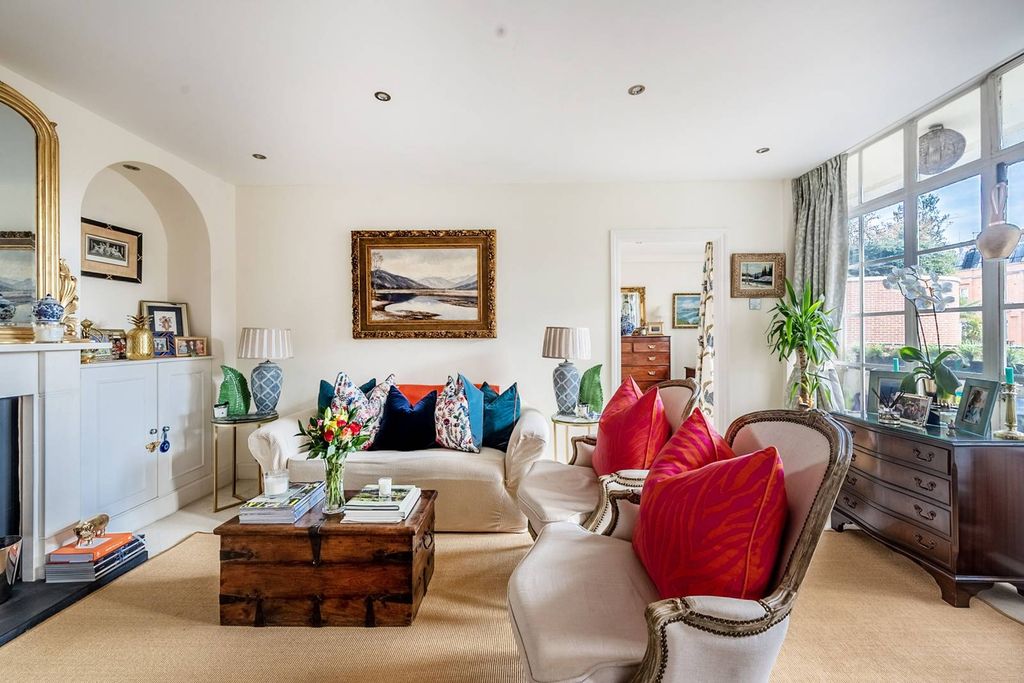 Property photo 2 of 7