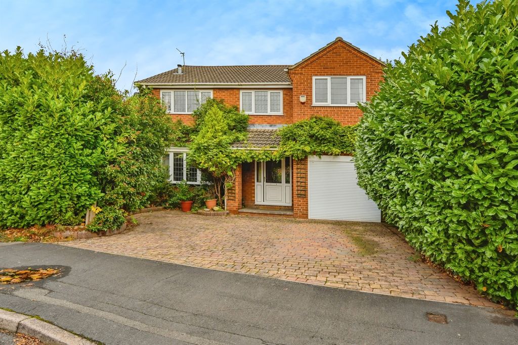 Property photo 1 of 17