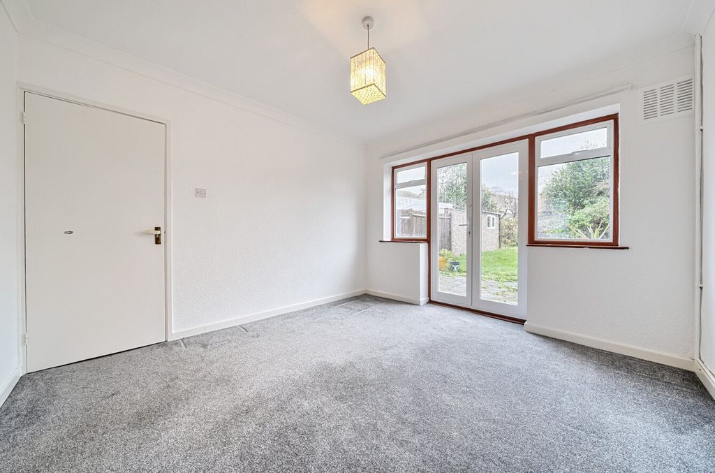 Property photo 3 of 14 Picture No. 04