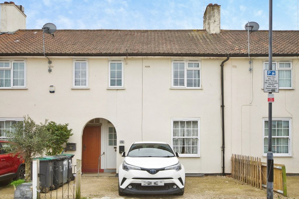 Property photo 1 of 24 Pbox-Img.Jpg