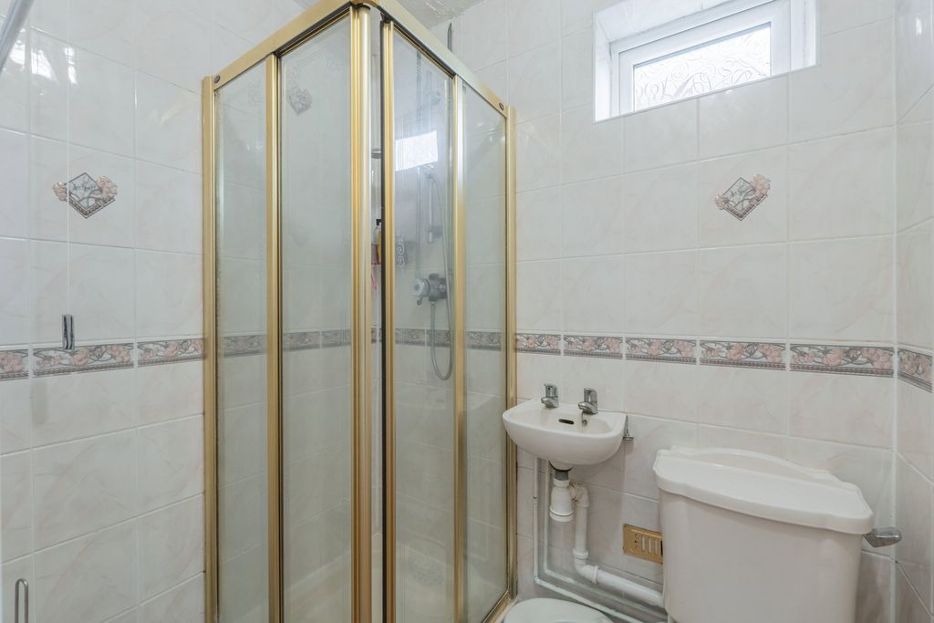 Additional image 9 of 3 bed detached house for saleOakhill Drive, Brierley Hill DY5