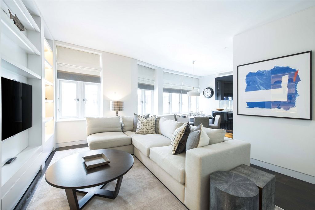 Property photo 2 of 11 Picture No. 13