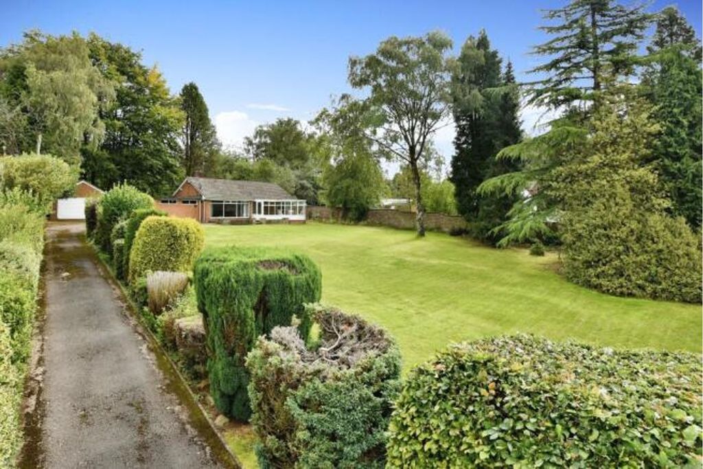 Property photo 1 of 14