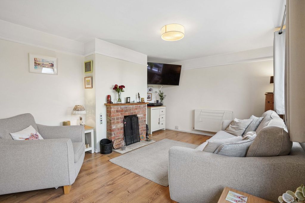 Property photo 2 of 14 Reception Room