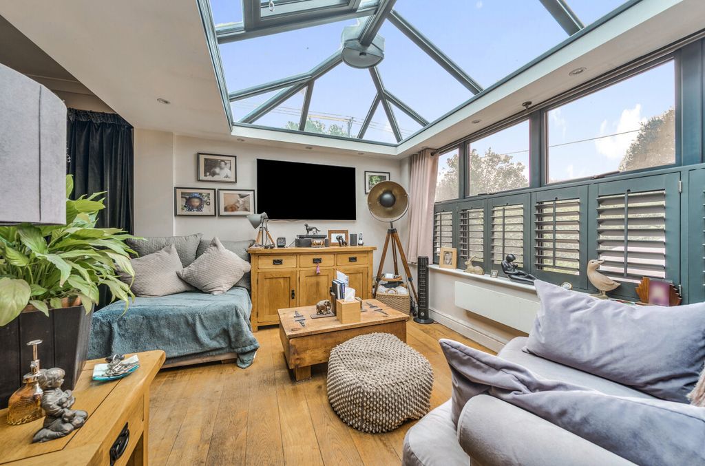 Property photo 2 of 13 1354320-14-68Caba...