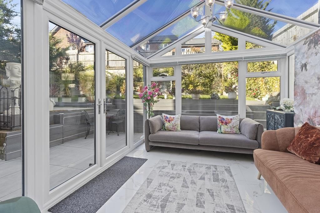 Property photo 2 of 45 Conservatory