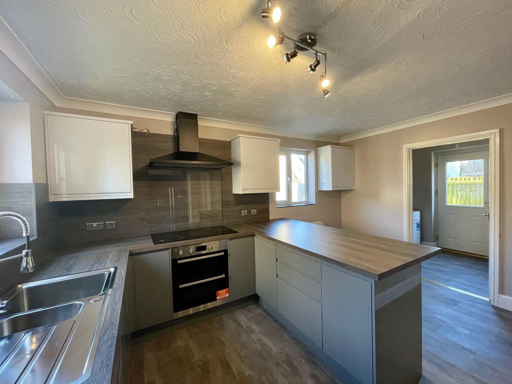 Property photo 3 of 20 View