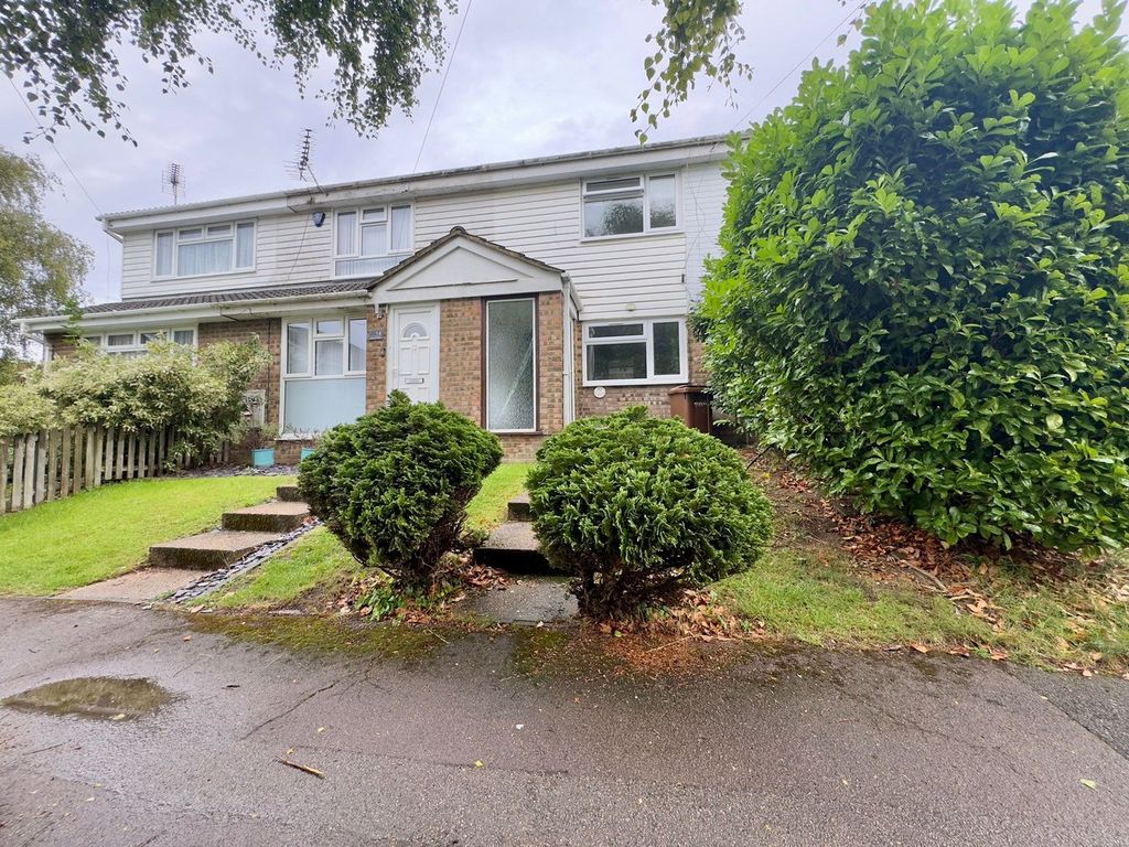 Property photo 1 of 8