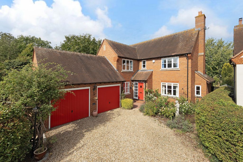 Property photo 1 of 13