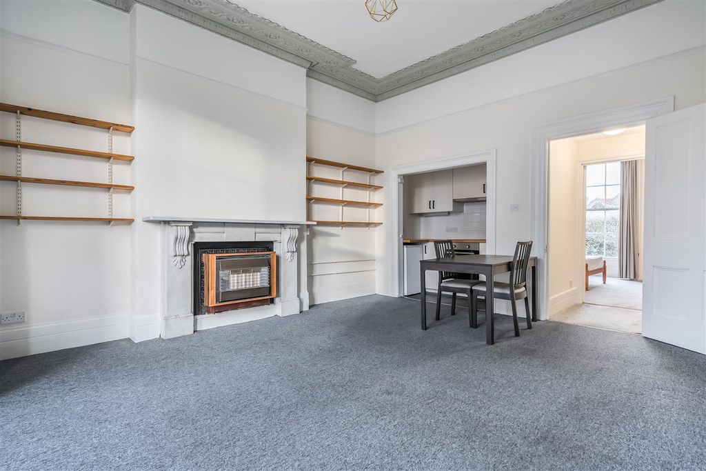 Property photo 3 of 9 1387736-4-693Ad50Fa7Eea.Jpg