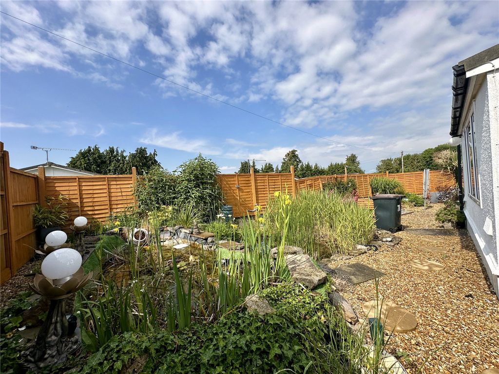 Property photo 2 of 15 Picture No. 13