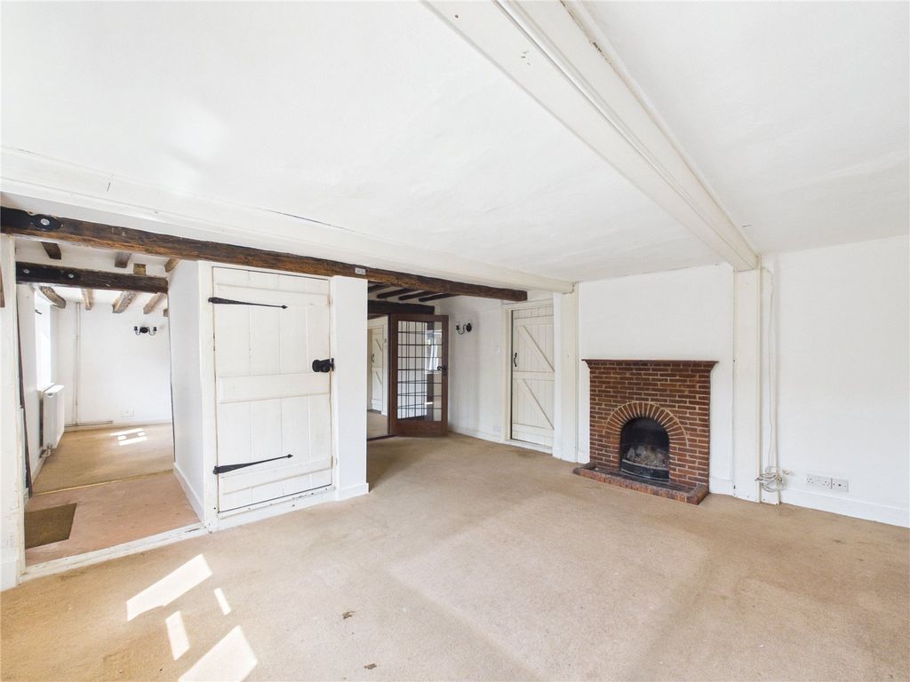 Property photo 3 of 18 Picture No. 02