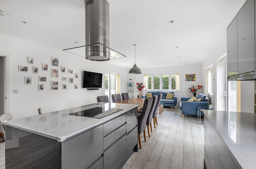 Property photo 3 of 22 886657 (16).Jpg