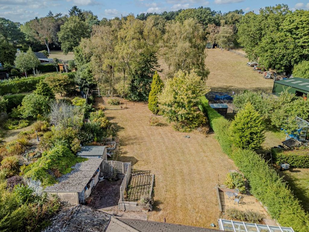 Property photo 2 of 22