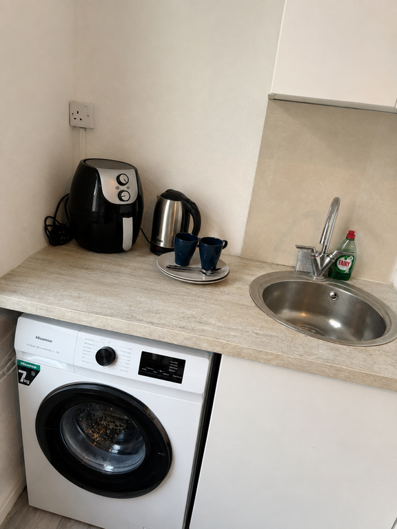 Property photo 2 of 5
