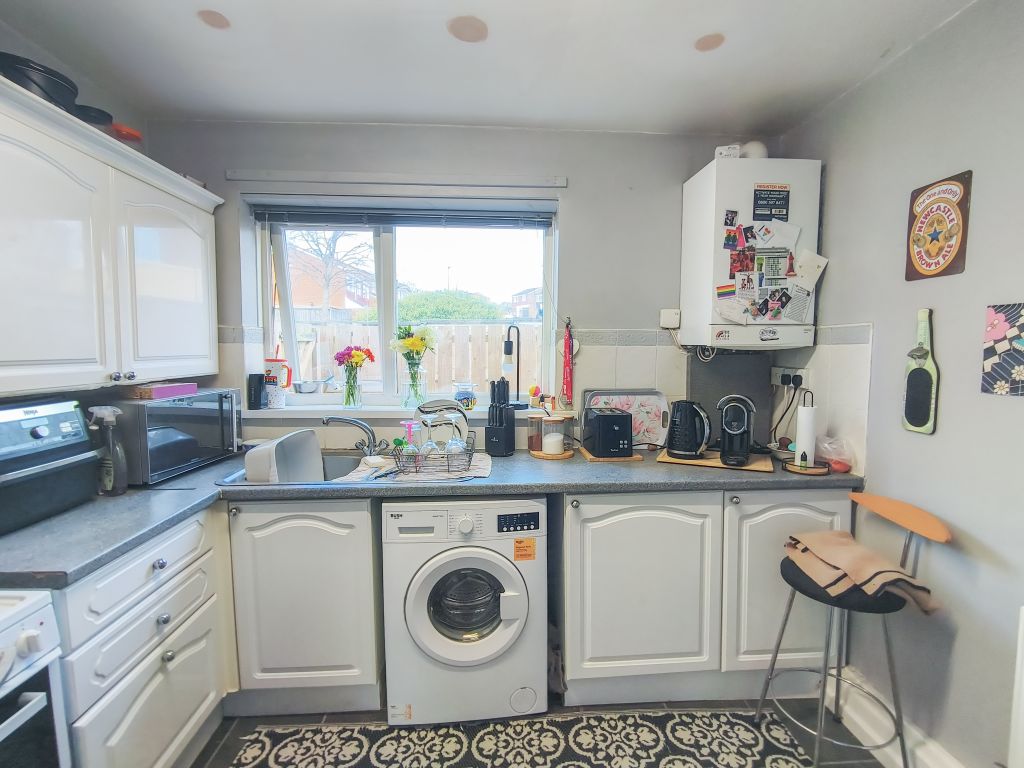2 bed flat for saleOttringham Close, Newcastle Upon Tyne NE15 photo 4