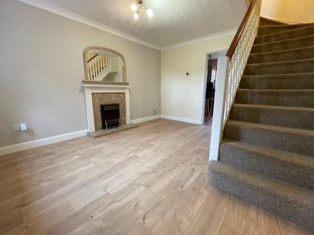 Property photo 2 of 8 Image