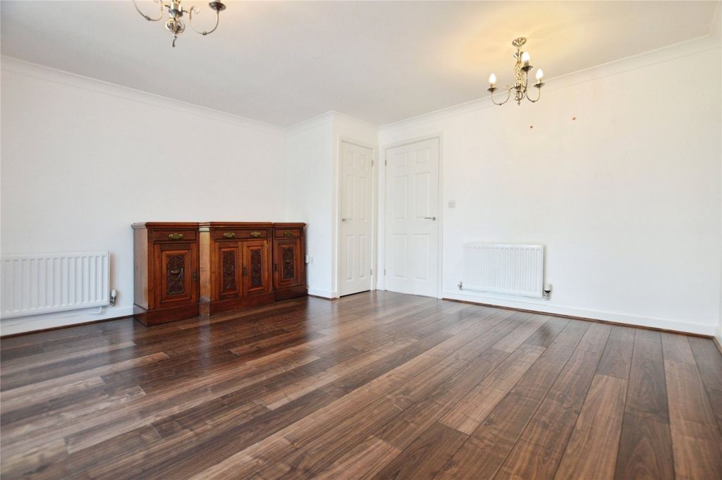Property photo 2 of 16 Picture No. 09