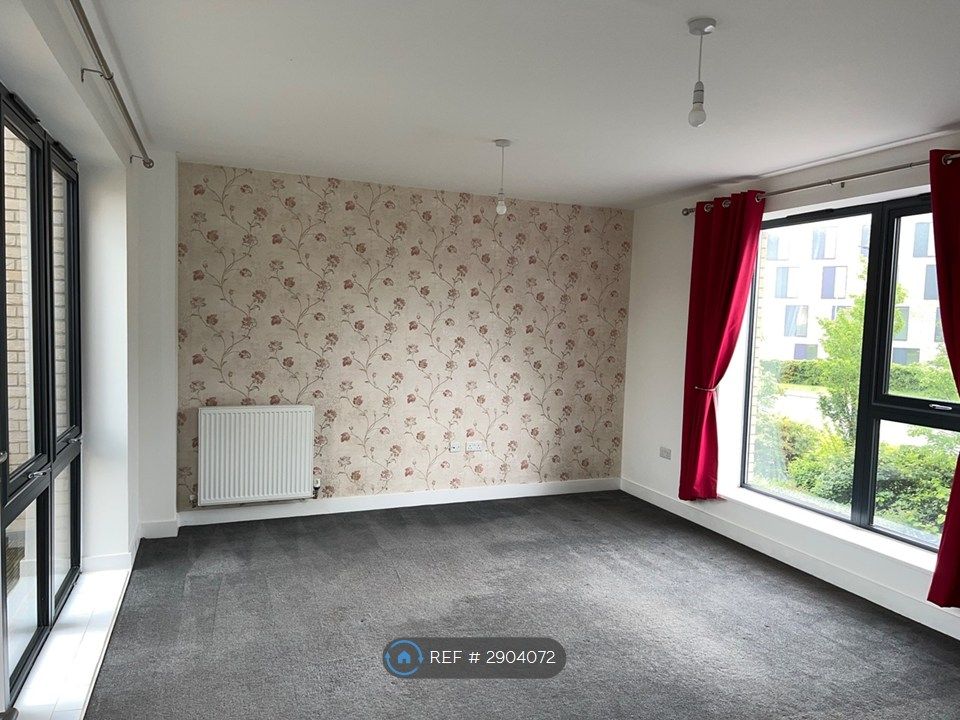 Property photo 3 of 28
