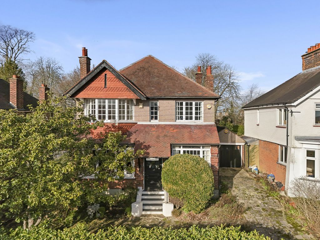 Property photo 2 of 15