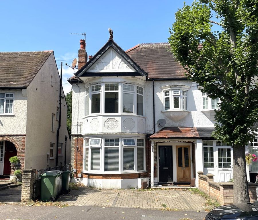 Property photo 1 of 8