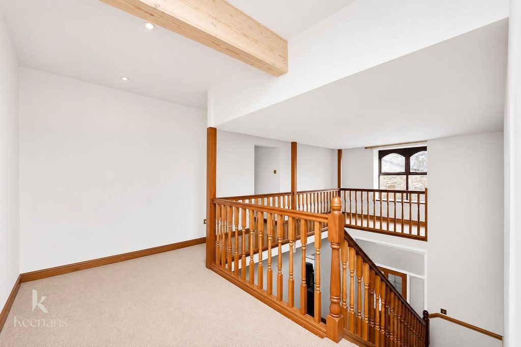 Property photo 2 of 49 30.Jpg