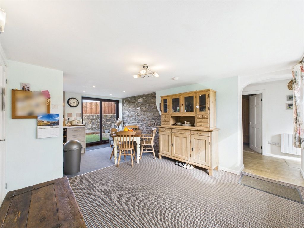 Property photo 3 of 16 Picture No. 57