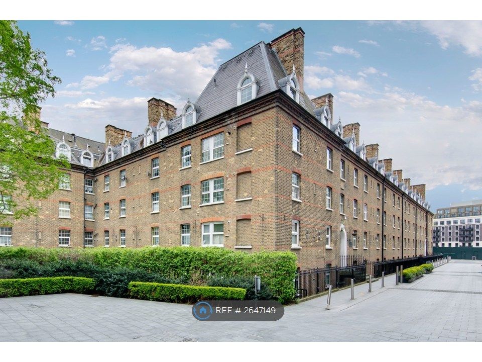 Property photo 1 of 17 External