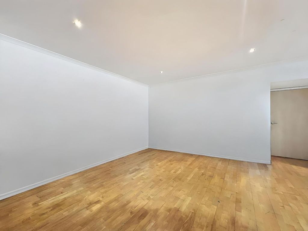 Property photo 3 of 14 Open Plan Living/Kitchen