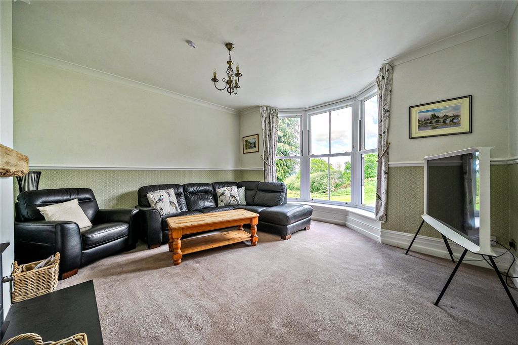 Property photo 3 of 35 Picture No. 20