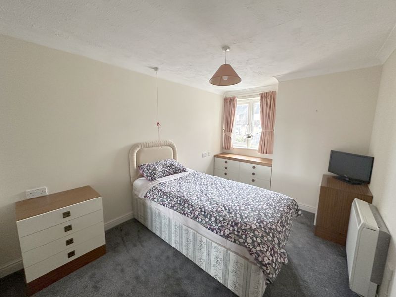 Property photo 3 of 11 Photo 5