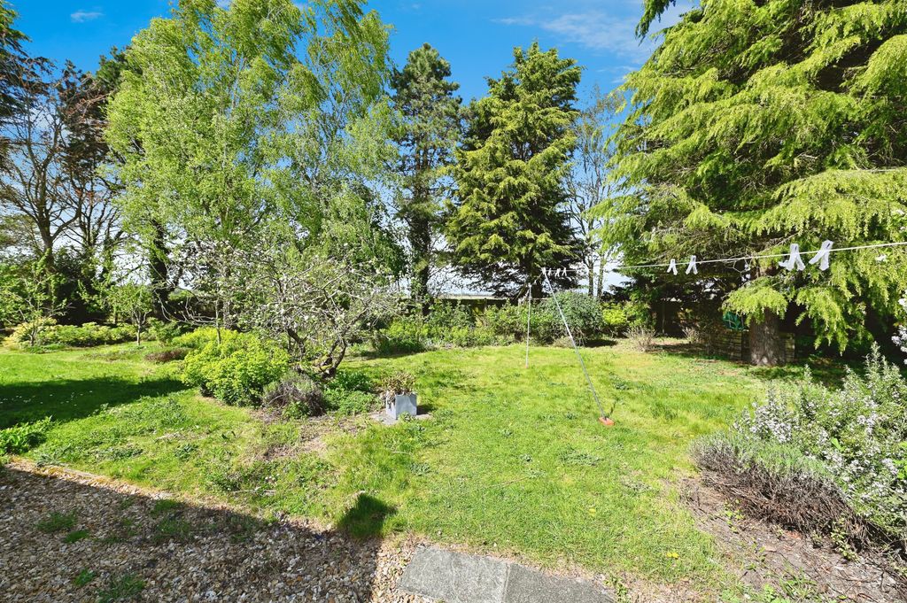 Property photo 3 of 23 14047