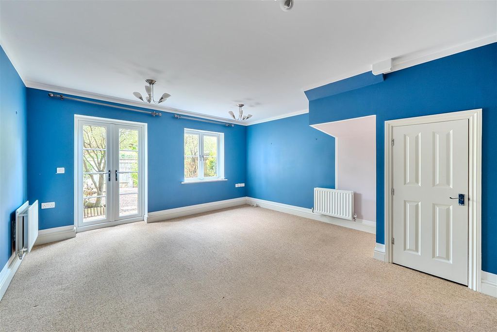 Property photo 3 of 17 1520812 (11).Jpg