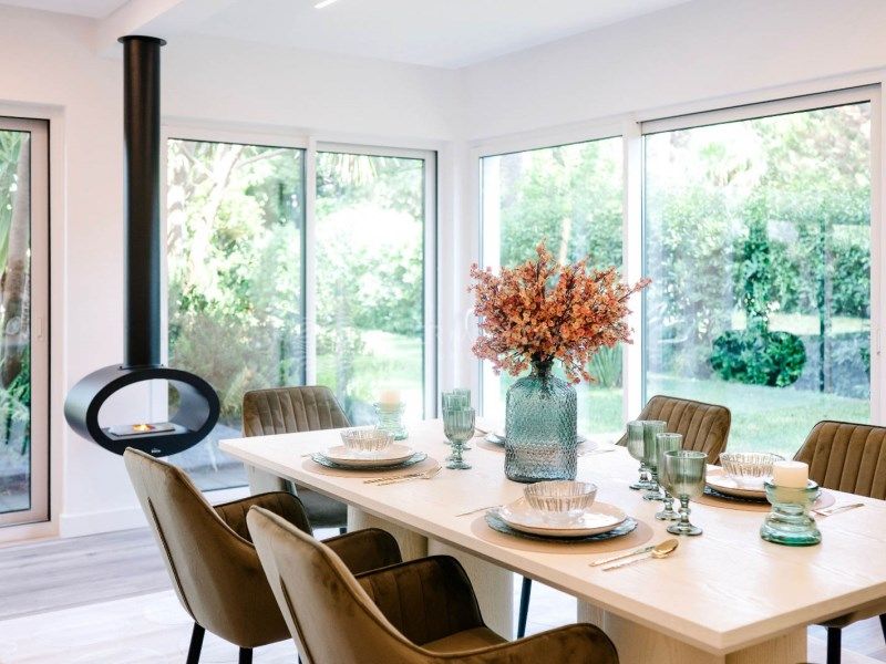 Property photo 2 of 40