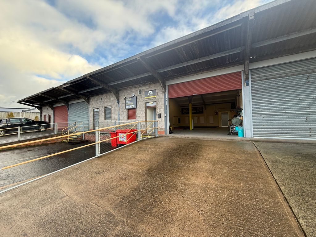 Property photo 1 of 12 Featured Image