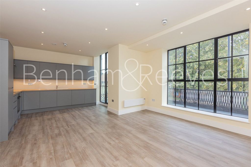 Property photo 1 of 13 Picture No. 08