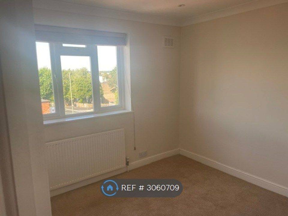 Property photo 3 of 4 Bedroom